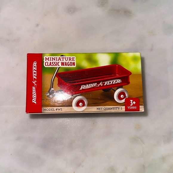Radio Flyer Miniature Classic Red Wagon • NIB • - Picture 5 of 5